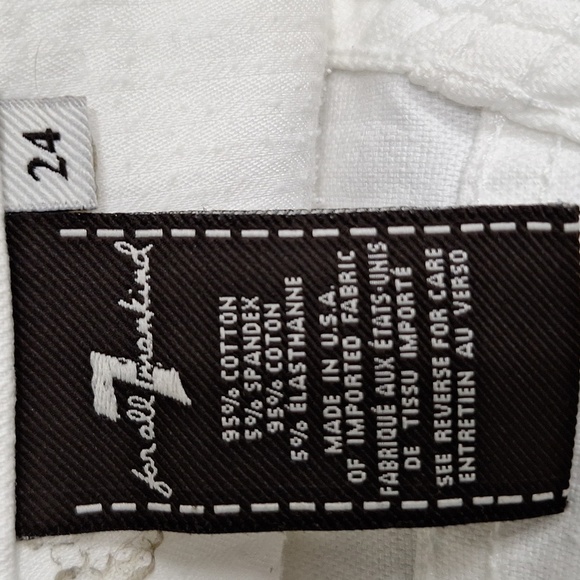 7 For All Mankind White Bohemian Coastal Low Rise Cuffed Denim Shorts Size 24 - Picture 6 of 8